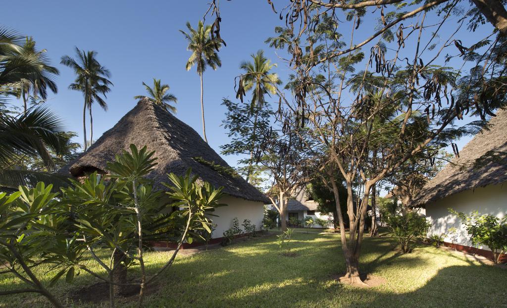 Uroa Bay Beach Resort Zanzibar Εξωτερικό φωτογραφία