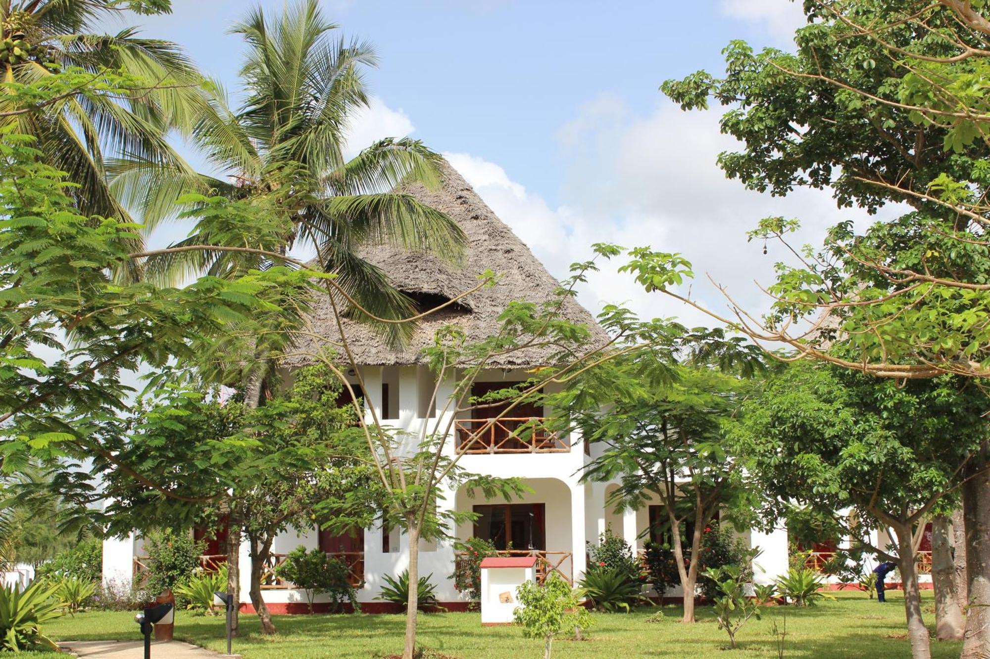 Uroa Bay Beach Resort Zanzibar Εξωτερικό φωτογραφία
