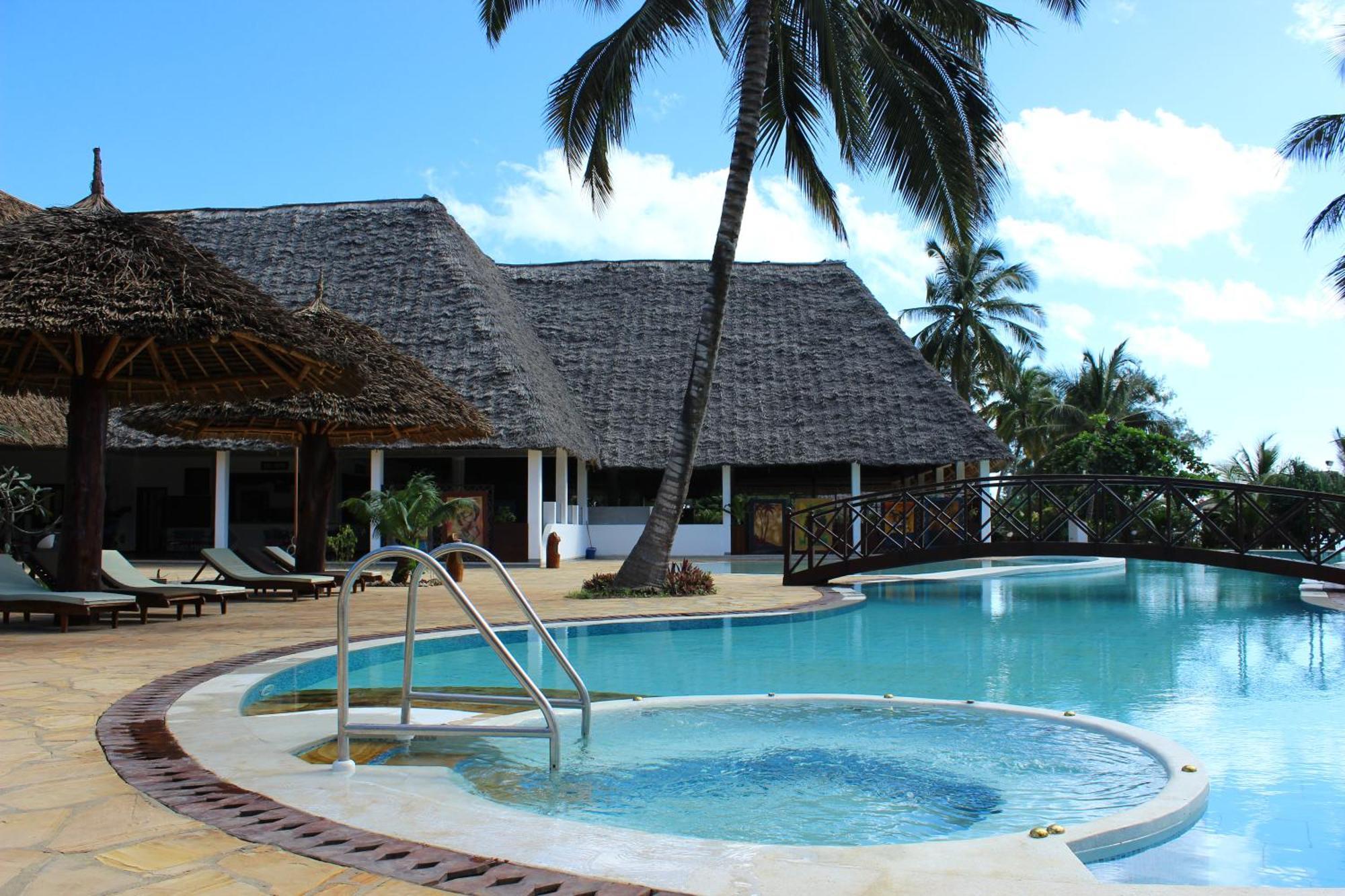 Uroa Bay Beach Resort Zanzibar Εξωτερικό φωτογραφία